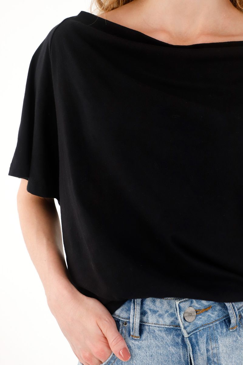 tshirt-para-mujer-tennis-negro