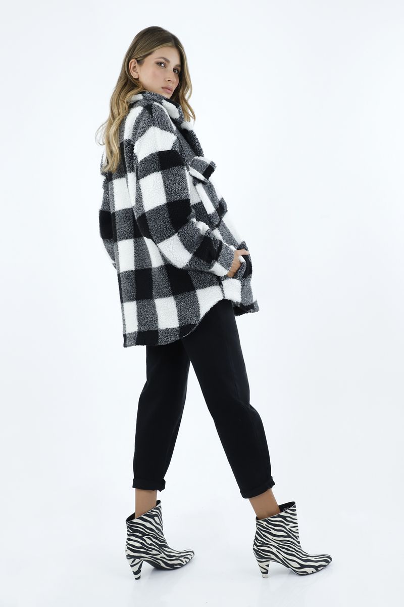 abrigo-para-mujer-tennis-negro