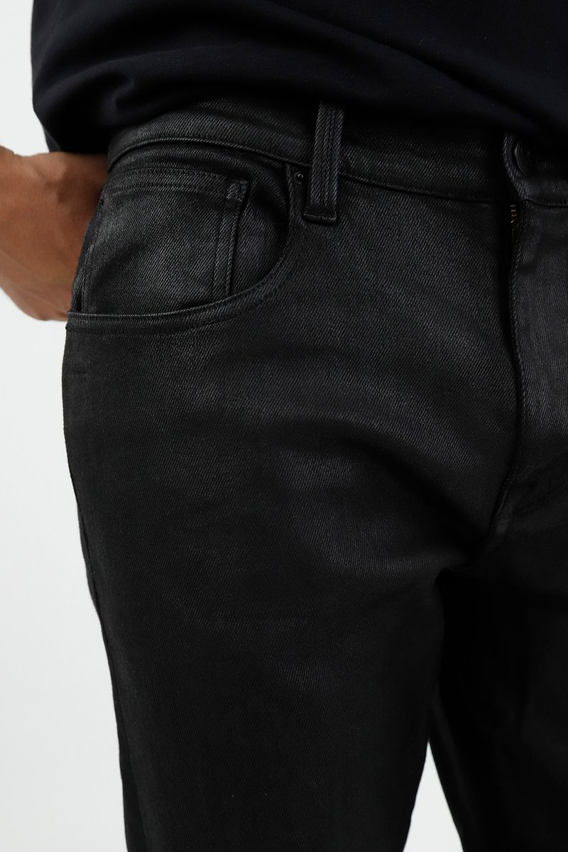 jeans-para-hombre-tennis-negro
