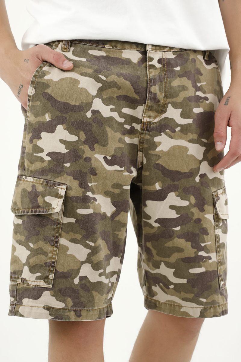 INCREÍBLE BERMUDA CAMUFLADA ESTILO CARGO PARA HOMBRE! – BVK STORE