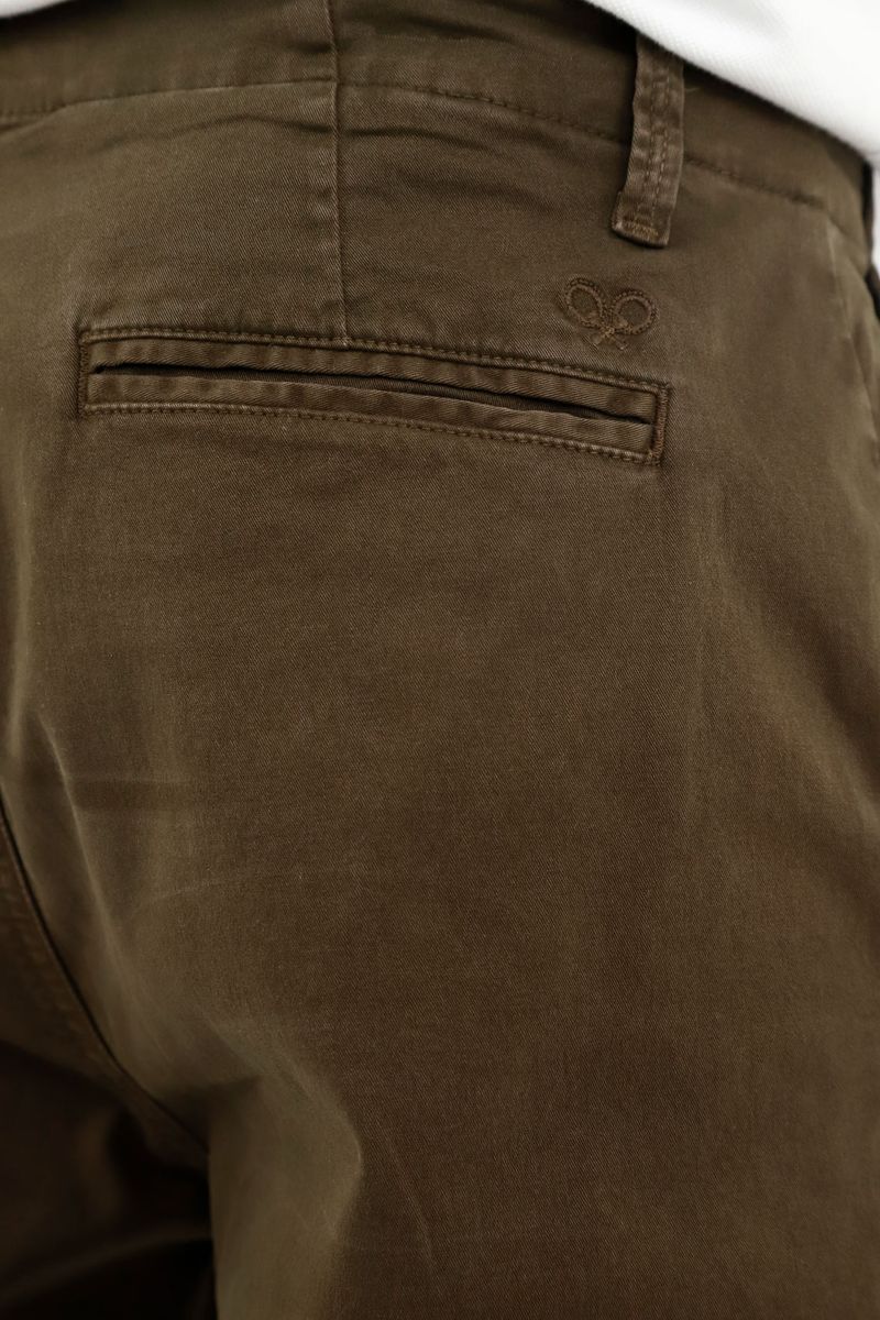 pantalones-para-hombre-tennis-verde