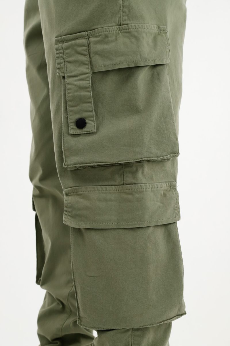 pantalones-para-hombre-tennis-verde