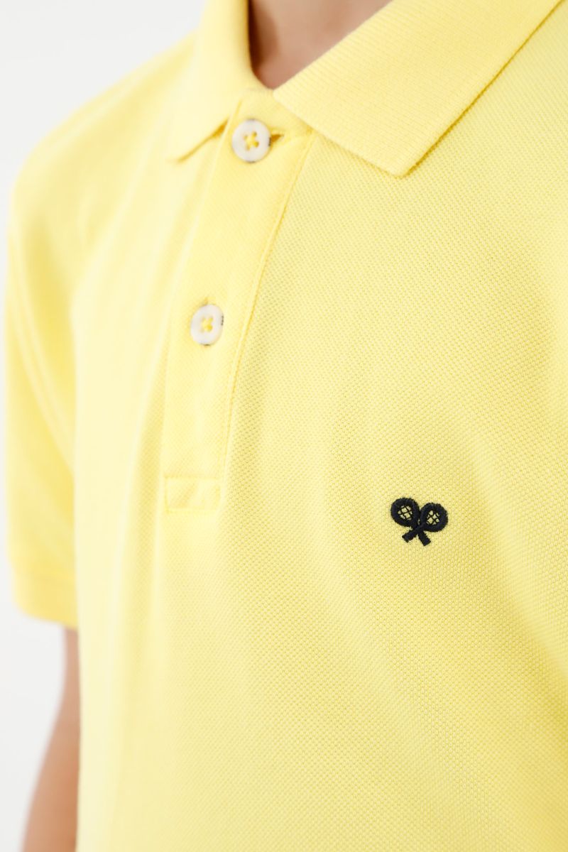 polos-para-nino-tennis-amarillo